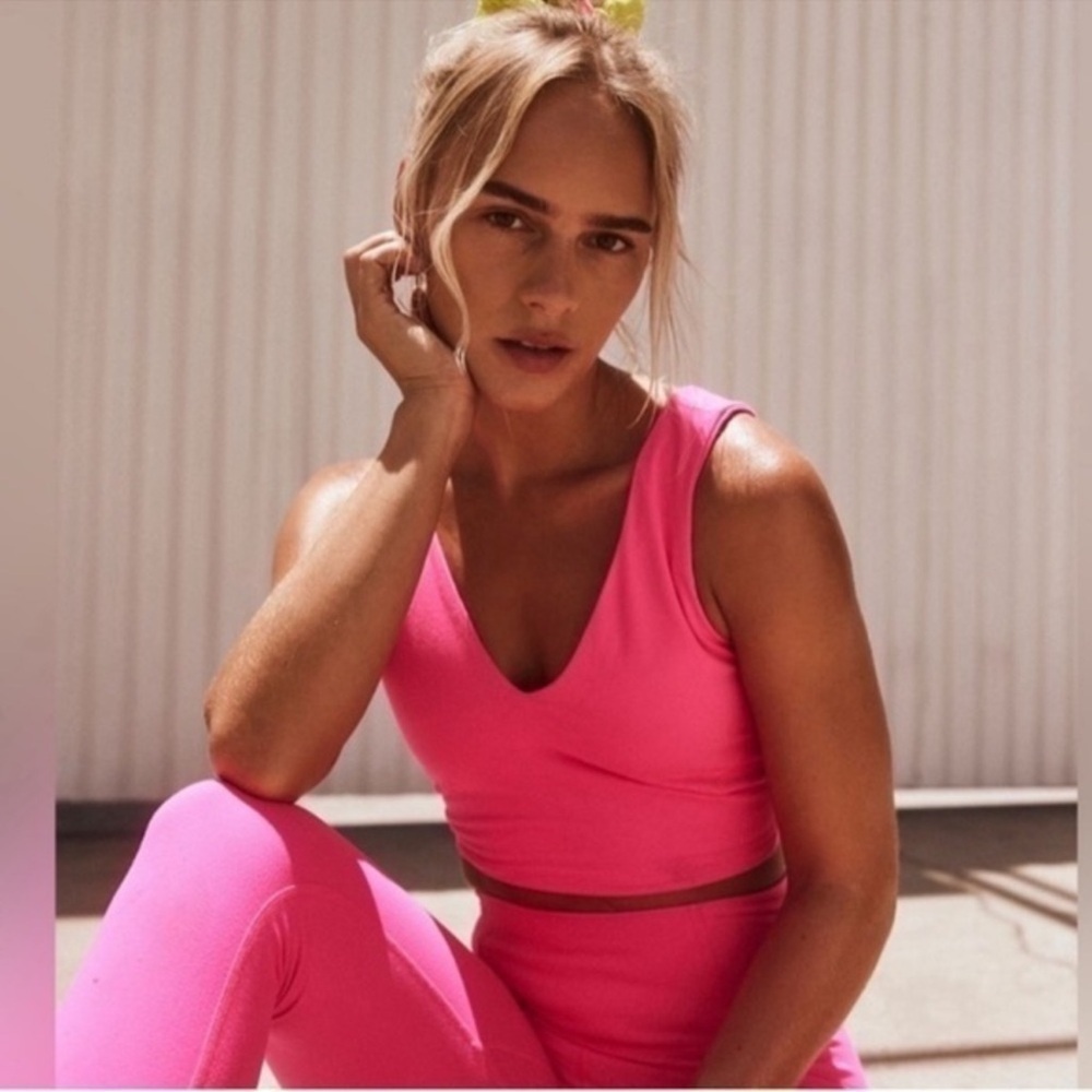 NWOT - FP Movement Never Better Crop Top - Size S